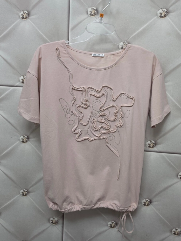 bluzka-damska-latynka-pudrowy-roz-z-aplikacja-3d-wiazana-na-dole-bawelniana-elastyczna-polska-produkcja-s-m-m-l-l-xl-butik-szykownia-7