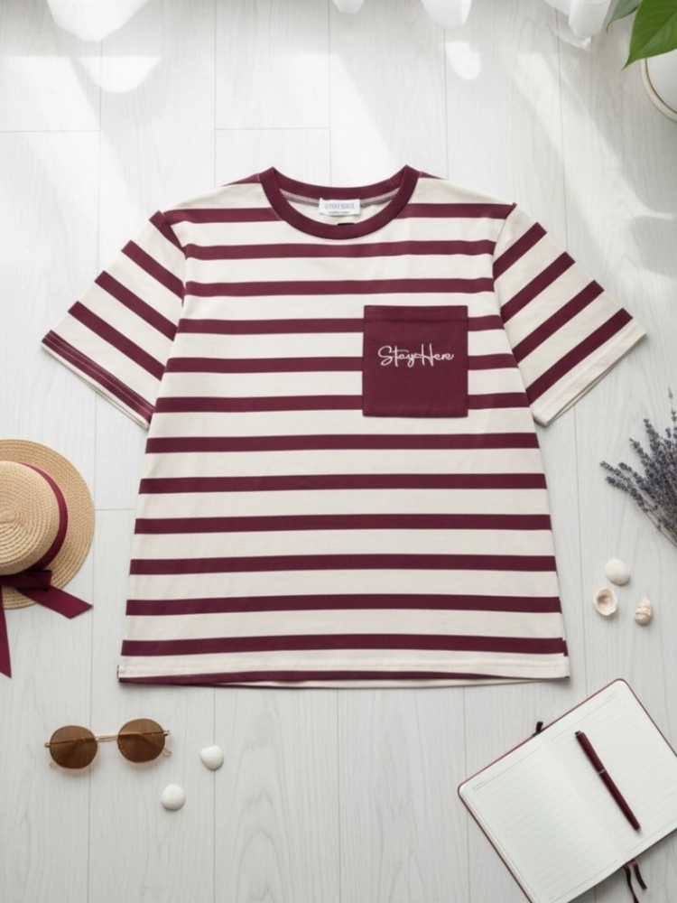 bluzka-tshirt-stayhere-paski-budyniowo-waniliowe-bordowe-kieszonka-bawelna-elastan-codzienna-model-5B-butik-szykownia-12