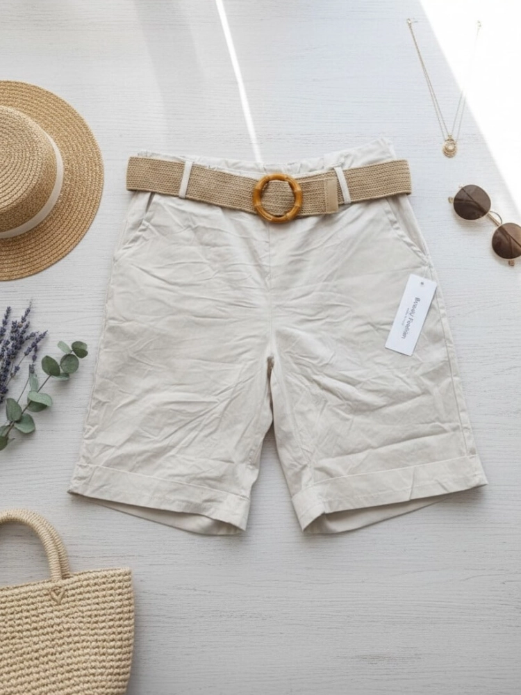 spodenki-sunny-boho-jasnobezowe-gnieciuchy-z-paskiem-pleciony-pasek-guma-w-pasie-wiskoza-nylon-elastan-rozmiar-uniwersalny-butik-szykownia-3