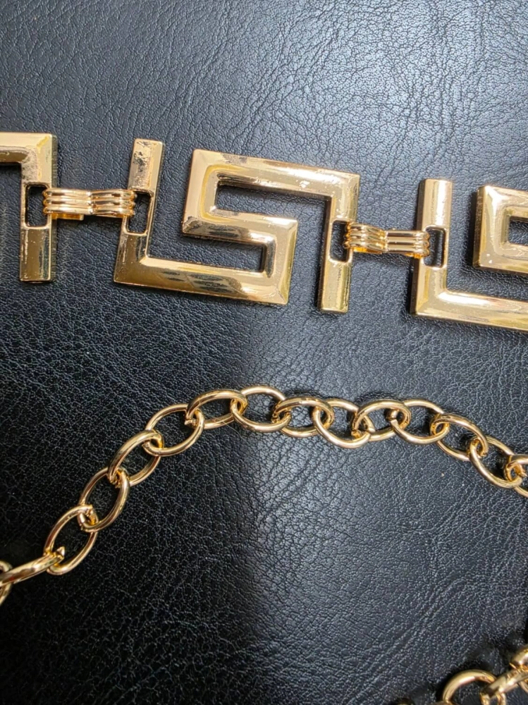 pasek-lancuszkowy-zloty-model-1-metalowy-regulowany-na-karabinczyk-geometryczne-ogniwa-do-sukienki-spodni-spodnicy-butik-szykownia-5