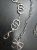 pasek-lancuszkowy-srebrny-model-5-metalowy-regulowany-na-karabinczyk-geometryczne-ogniwa-do-sukienki-spodni-spodnicy-butik-szykownia-7