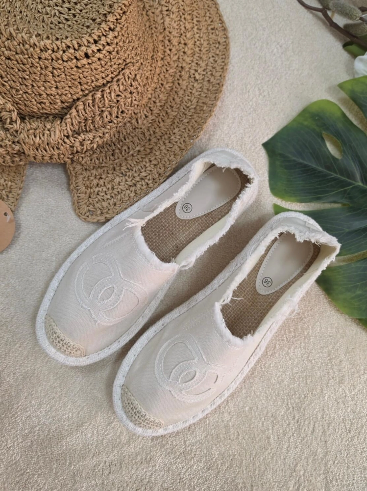 espadryle-boho-chantal-bezowe-jadne-ecru-wsuwane-letnie-juta-platforma-mokasyny-buty-damskie-wiosna-lato-butikszykownia-10