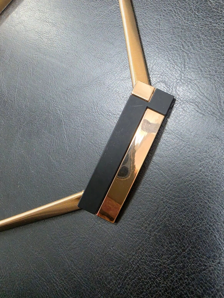 pasek-sprezynka-model-1011-zloty-elastyczny-z-ozdoba-blaszka-metalowy-bizuteryjny-do-sukienki-tuniki-sweterka-butik-szykownia-3