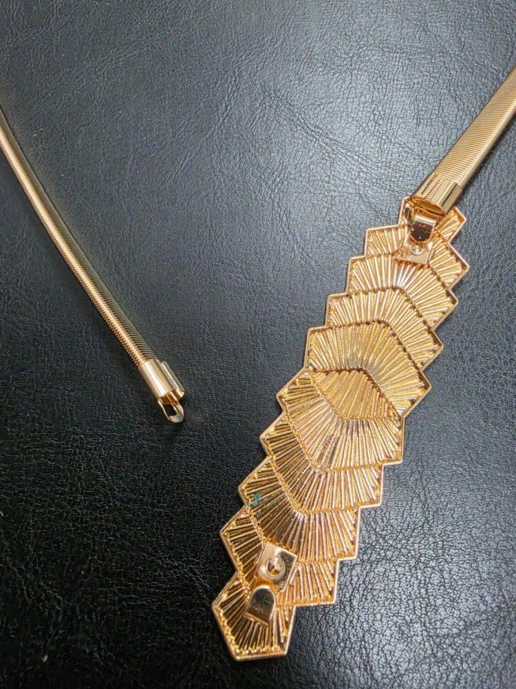 pasek-sprezynka-model-1012-zloty-elastyczny-z-ozdoba-liscie-metalowy-bizuteryjny-do-sukienki-tuniki-sweterka-butik-szykownia-5