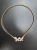 pasek-sprezynka-model-1015-zloty-elastyczny-z-ozdoba-kwiatki-metalowy-bizuteryjny-do-sukienki-tuniki-sweterka-butik-szykownia-4