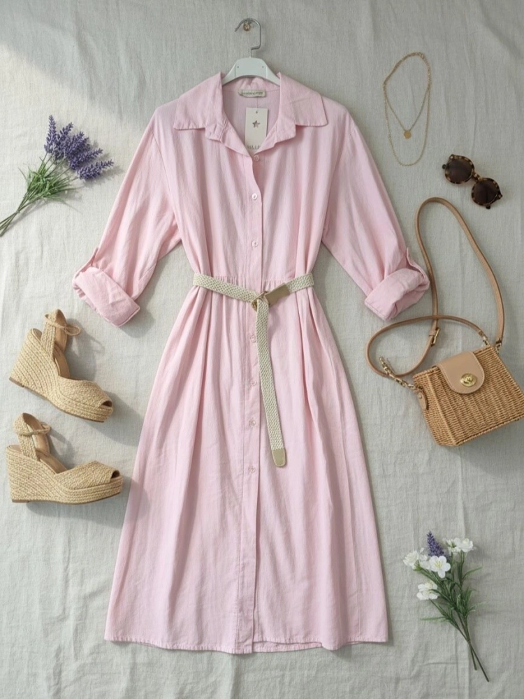 sukienka-bellaria-szmizjerka-baby-pink-z-cienkiego-sztruksu-koszulowa-z-paskiem-bawelniana-guziki-kolnierzyk-butik-szykownia-3