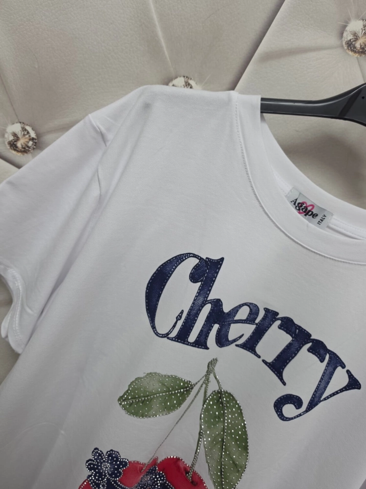 bluzka-tshirt-agape-biala-oversize-aplikacja-3d-wisnie-krotki-rekaw-bawelna-elastan-wloska-produkcja-modna-casual-wiosna-lato-butik-szykownia-7