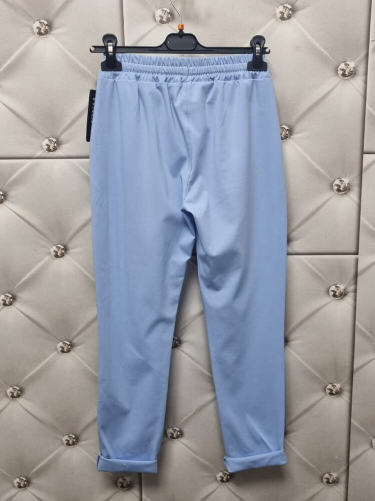 spodnie-kayax-maselko-cygaretki-niebieskie-baby-blue-pastelowe-elastyczne-damskie-dresowe-eleganckie-z-troczkiem-casual-wygodne-butik-szykownia-9