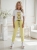 bluzka-tshirt-agape-biala-oversize-aplikacja-3d-motyl-zolty-krotki-rekaw-bawelna-elastan-wloska-produkcja-modna-casual-wiosna-lato-butik-szykownia-5