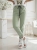 spodnie-kayax-cygaretki-mom-fit-pistacjowe-zielone-pastelowe-elastyczne-damskie-dresowe-eleganckie-z-troczkiem-casual-wygodne-butik-szykownia-4