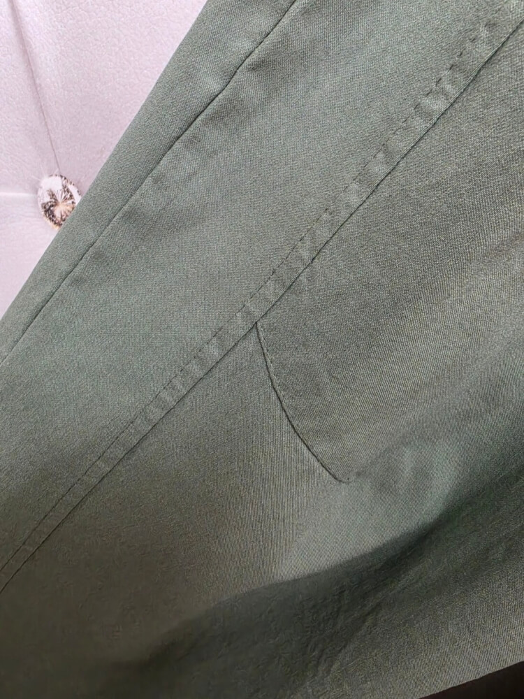 spodnie-joggery-estos-coriselle-zielone-khaki-oversize-elastyczne-wloskie-spodnie-damskie-troczek-guma-w-pasie-kieszenie-wiskoza-nylon-elastan-wiosenne-spodnie-casual-butik-szykownia-8