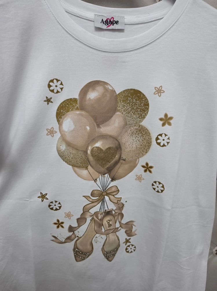 bluzka-tshirt-agape-biala-oversize-aplikacja-3d-balony-bezowe-krotki-rekaw-bawelna-elastan-wloska-produkcja-modna-casual-wiosna-lato-butik-szykownia-10