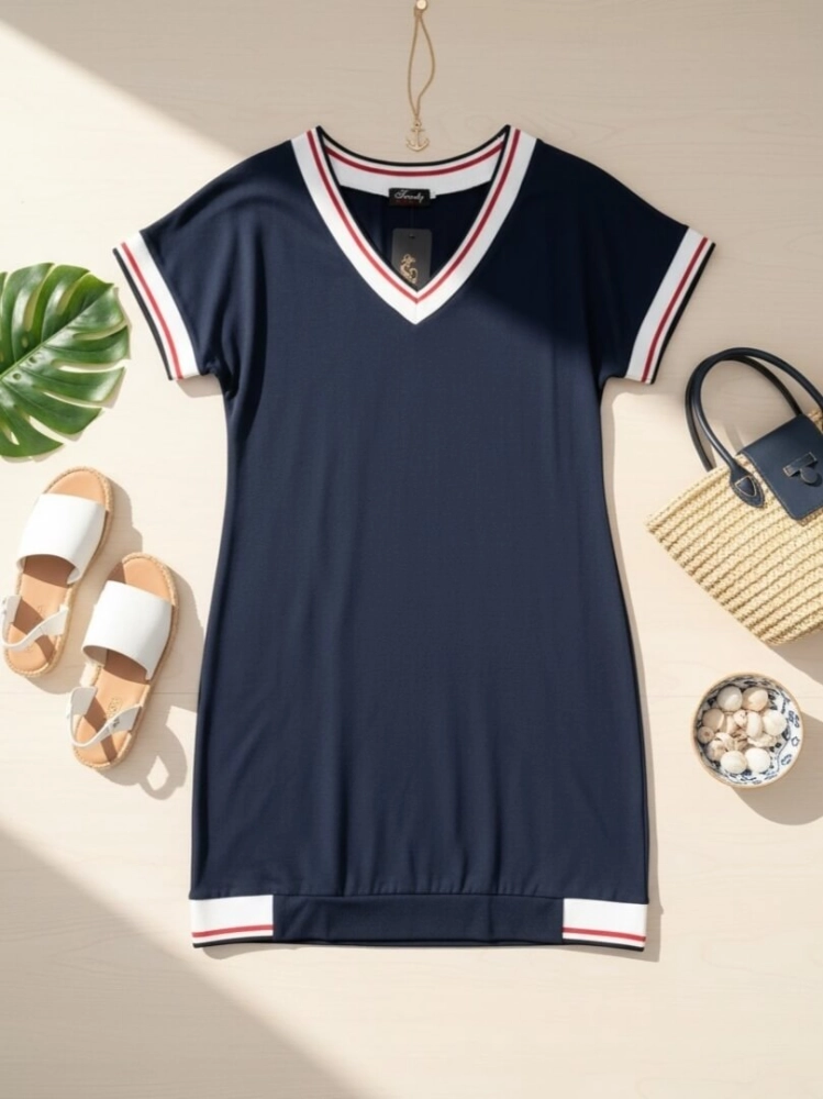 sukienka-vela-granatowa-bawelniana-dekolt-v-krotki-rekaw-trendy-sobiertex-polska-produkcja-letnia-sukienka-damska-butik-szykownia-4