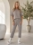 komplet-dresowy-bezowy-oversize-krotki-rekaw-spodnie-7-8-wiskoza-elastyczny-material-maselko-kieszenie-guma-w-pasie-casual-wygodny-zestaw-damski-modny-komplet-na-co-dzien-butik-szykownia-7