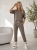 komplet-dresowy-fango-czekoladowy-oversize-krotki-rekaw-spodnie-7-8-wiskoza-elastyczny-material-maselko-kieszenie-guma-w-pasie-casual-wygodny-zestaw-damski-modny-komplet-na-co-dzien-butik-szykownia-8