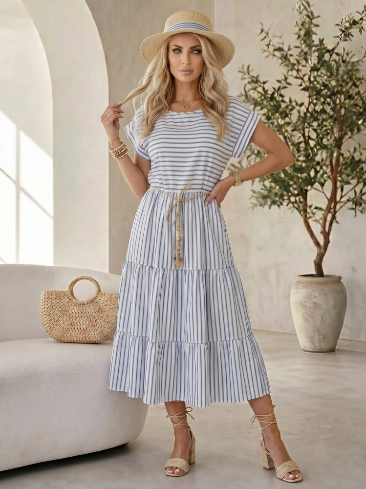 sukienka-marina-bialo-blekitna-paski-pasek-boho-gumka-w-pasie-rozkloszowana-letnia-sukienka-damska-butik-szykownia-3