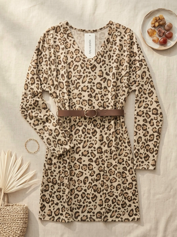 sukienka-styled-bezowo-brazowo-zlota-pasek-zlota-nitka-dekolt-v-kieszenie-nietoperz-elastyczna-wloska-produkcja-elegancka-sukienka-damska-butik-szykownia-2