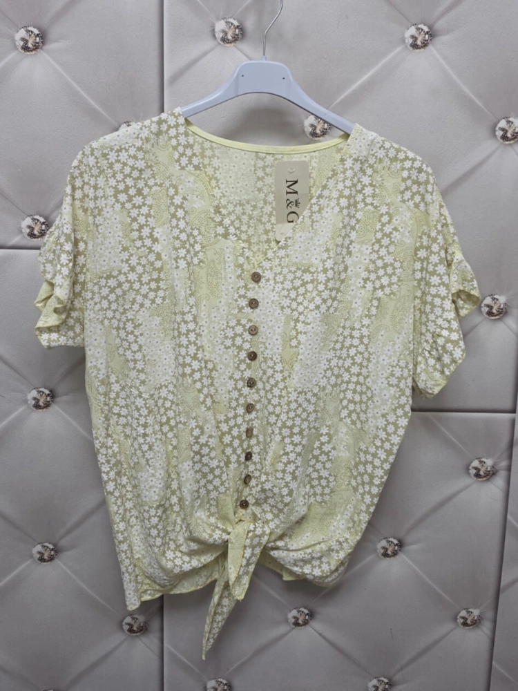 bluzka-solvia-zolta-bezowe-mini-kwiatuszki-wiskoza-wiazana-na-dole-rekaw-falbanka-nietoperz-letnia-bluzka-damska-butik-szykownia-9