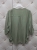 bluzka-safari-zielona-khaki-lyocell-dekolt-v-kieszonki-guziki-rekaw-3-4-podpinany-letnia-bluzka-damska-butik-szykownia-10