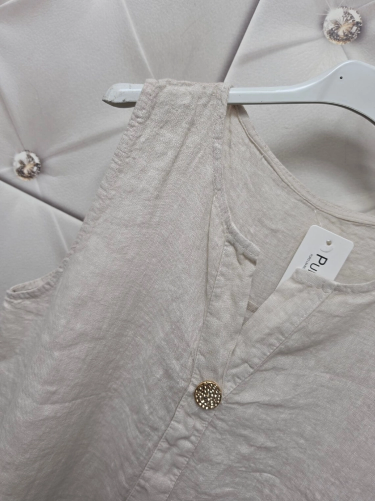 bluzka-luma-jasny-bez-lniana-100procent-len-zloty-guzik-dekolt-v-oversize-letnia-bluzka-damska-naturalna-przewiewna-butik-szykownia-7