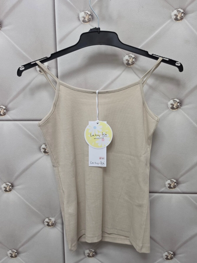 top-latynka-small-size-jasny-bez-prazkowany-bawelniany-cienkie-ramiaczka-elastyczny-polska-produkcja-letni-top-damski-butik-szykownia-6