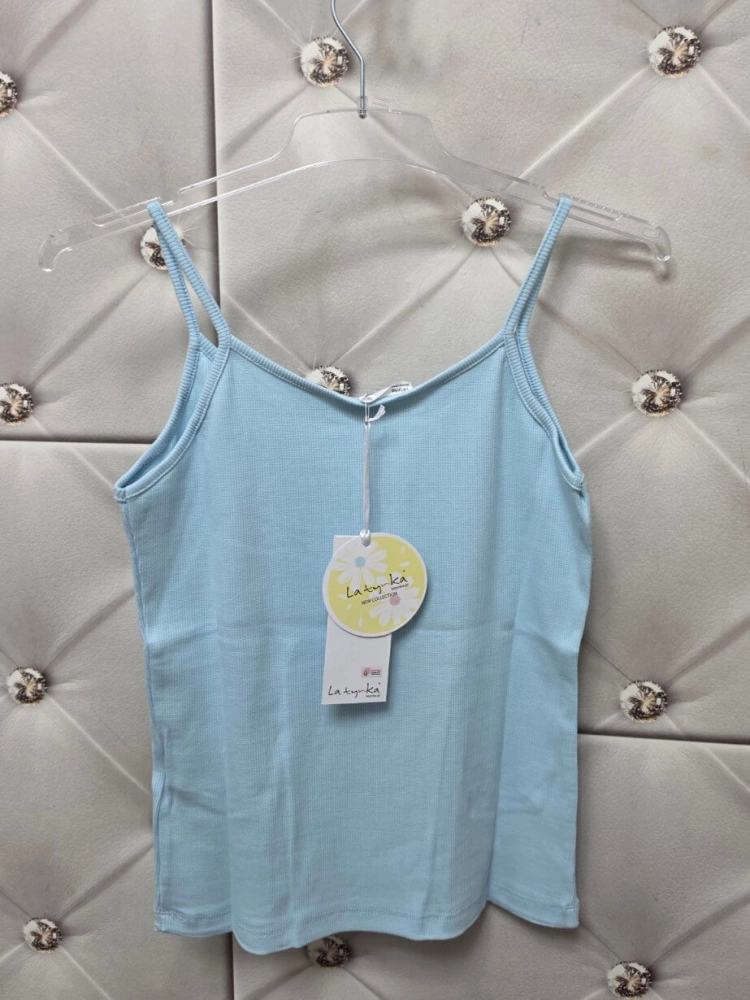 top-latynka-small-size-pastelowy-niebieski-prazkowany-bawelniany-cienkie-ramiaczka-elastyczny-polska-produkcja-letni-top-damski-butik-szykownia-7