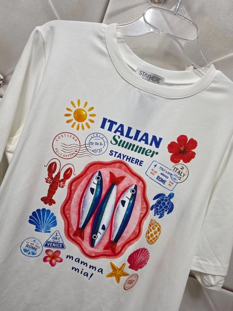 t-shirt-stayhere-seafood-bialy-polska-produkcja-bawelniany-elastyczny-letni-nadruk-modny-tshirt-damski-butik-szykownia-7