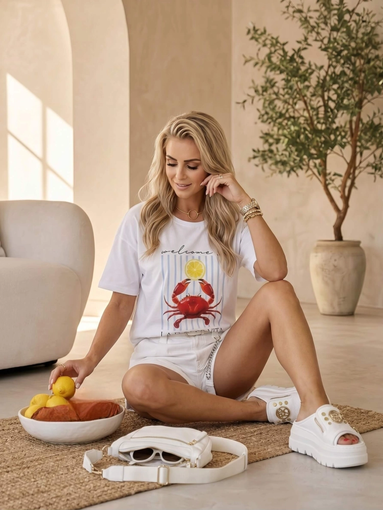 t-shirt-stayhere-seafood-bialy-polska-produkcja-bawelniany-elastyczny-letni-nadruk-modny-tshirt-damski-butik-szykownia-4