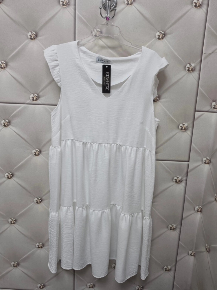 sukienka-bianca-soft-biala-polska-produkcja-stayhere-luzna-oversize-z-wiskozy-z-okraglym-dekoltem-letnia-sukienka-damska-casual-na-lato-butik-szykownia-9