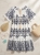 sukienka-larissa-bialo-granatowa-bawelniana-oversize-hiszpanka-dekolt-na-gumce-boho-troczki-kroj-litery-a-przewiewna-letnia-sukienka-damska-butik-szykownia-3