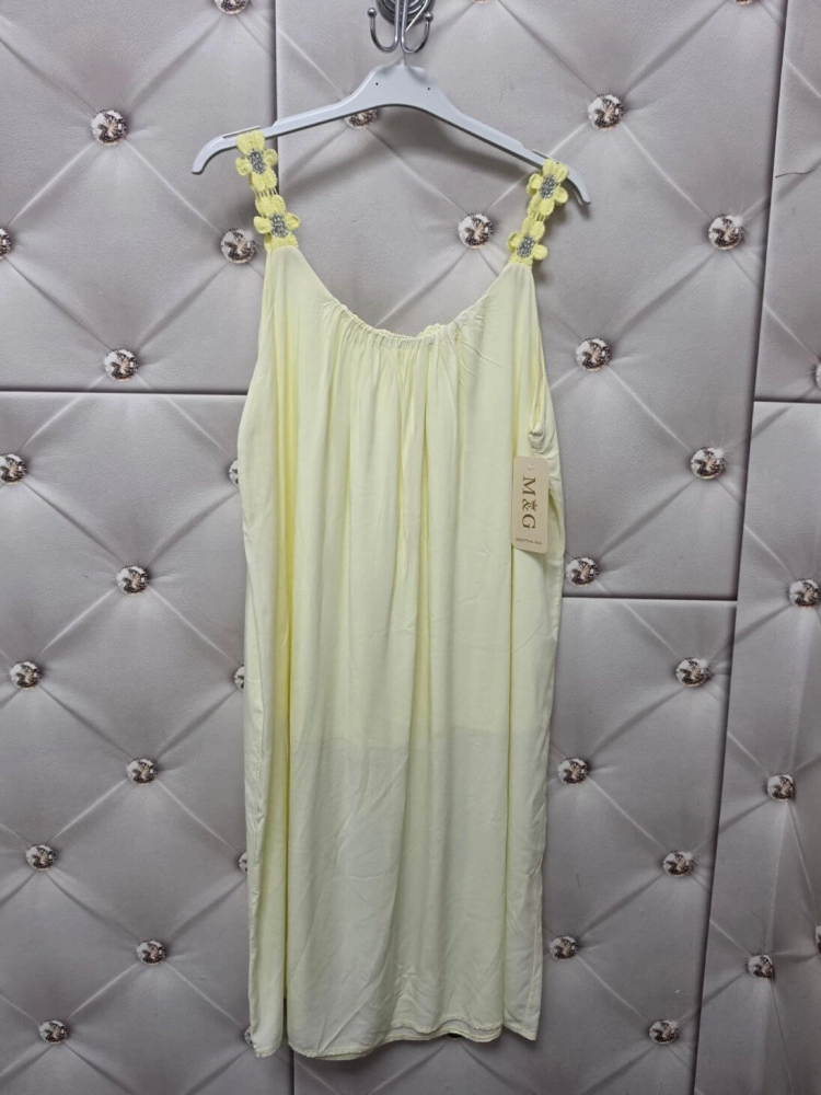 sukienka-solmera-zolta-wiskozowa-letnia-plazowa-na-ramiaczkach-azurowe-haftowane-kwiaty-krotsza-podszewka-rozszerzana-nieelastyczna-sukienka-damska-butik-szykownia-10