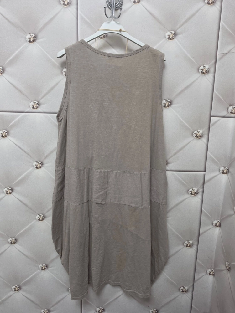 sukienka-bellaria-fango-bawelniano-lniana-bombka-oversize-kieszenie-lniana-wstawka-naszyjnik-butik-szykownia-9