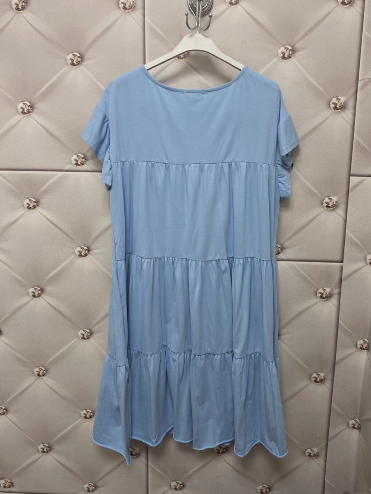 sukienka-aurelia-niebieska-bawelniana-oversize-trzy-odciecia-falbanki-elastyczna-duzy-rozmiar-butik-szykownia-9