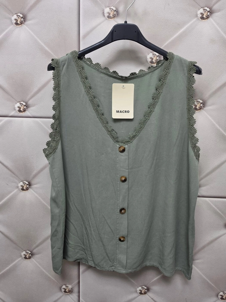 bluzka-eliane-khaki-wiskoza-tencel-dekolt-v-azurowa-koronka-guziki-dekoracyjne-letnia-bluzka-damska-butik-szykownia-7