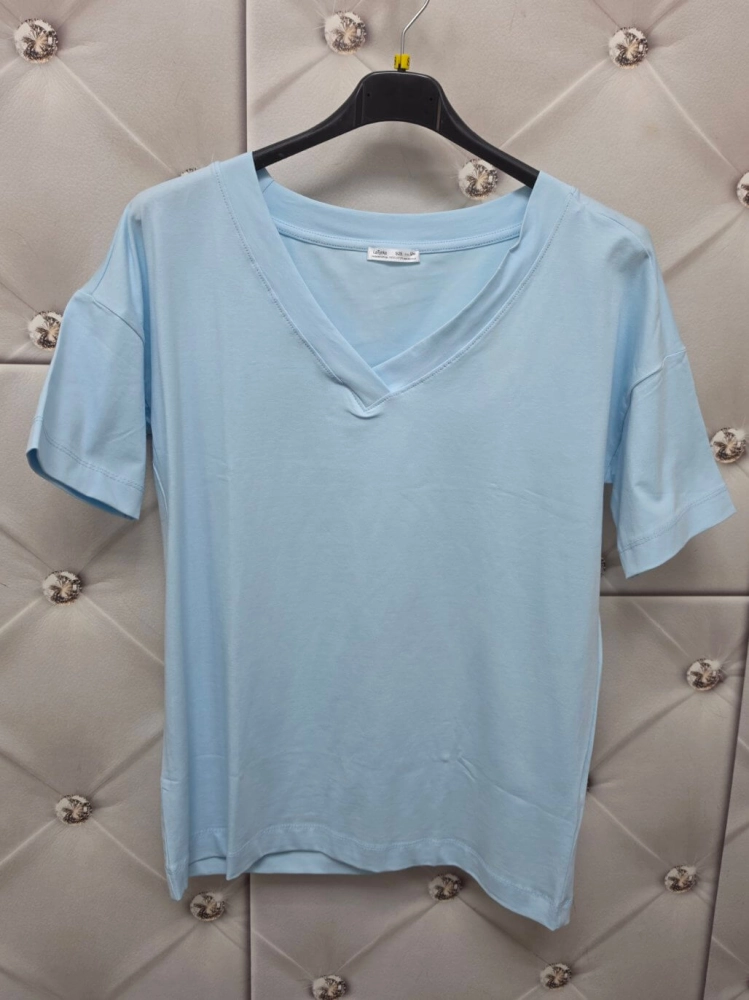 t-shirt-classic-v-latynka-pastelowy-jasny-niebieski-bawelniany-dekolt-v-polska-produkcja-rozmiary-s-m-do-4xl-butik-szykownia-8