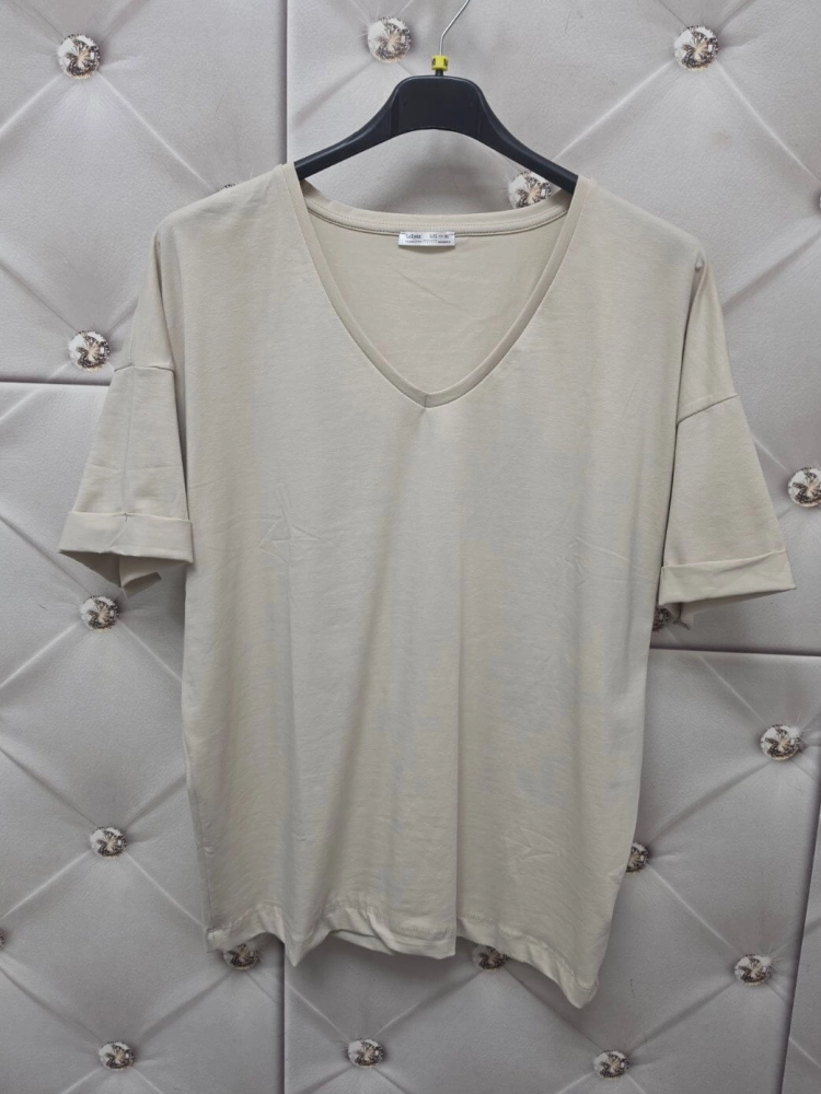 t-shirt-soft-v-latynka-jasny-bez-bawelniana-bluzka-zakladkowy-rekaw-polska-produkcja-butik-szykownia-9