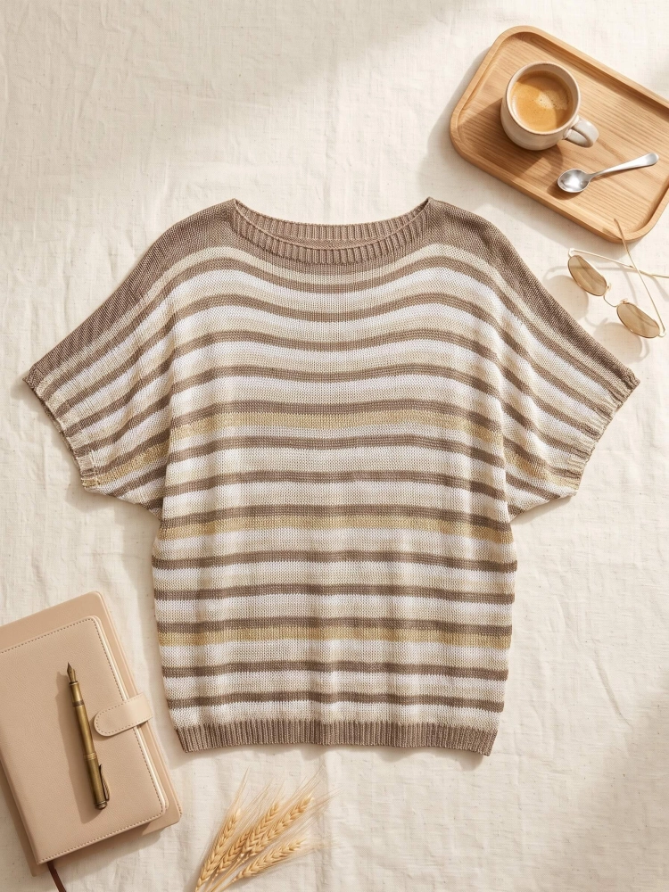 sweterkowa-bluzka-golden-stripe-fango-w-paski-ze-zlota-nitka-fason-nietoperz-damska-bluzka-oversize-butik-szykownia-4
