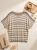 sweterkowa-bluzka-golden-stripe-fango-w-paski-ze-zlota-nitka-fason-nietoperz-damska-bluzka-oversize-butik-szykownia-4