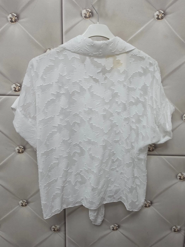 bluzka-floral-veil-biała-pudrowa-rozowa-kwiatowa-mgielka-wiazana-z-przodu-damska-bluzka-koszulowa-butik-szykownia-10