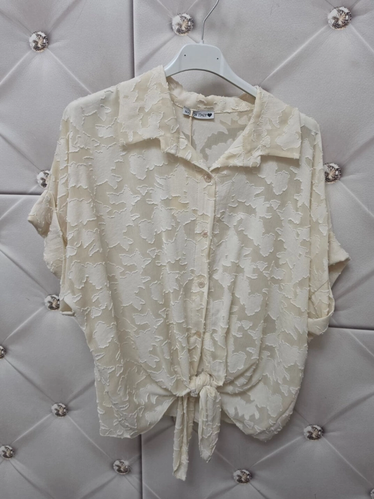 bluzka-floral-veil-bezowa-jasna-kwiatowa-mgielka-wiazana-z-przodu-damska-bluzka-koszulowa-butik-szykownia-9