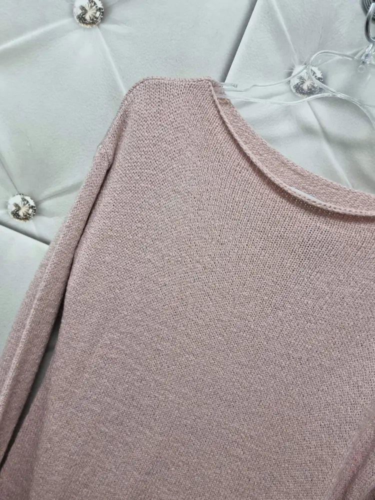 sweter-damski-stayhere-asymetryczny-pudrowy-roz-dluga-tunika-dekolt-lodka-polska-produkcja-butik-szykownia-8