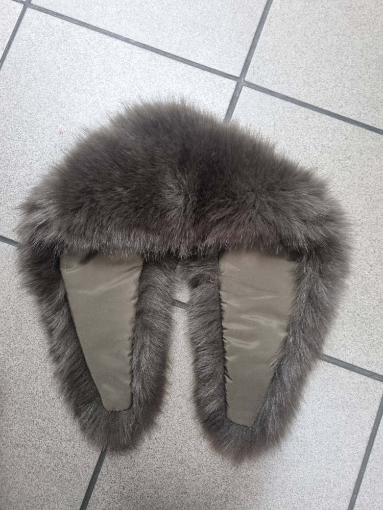 kurtka-ramoneska-softy-czekoladowa-ekoskora-odpinany-kolnierz-futerko-zlote-detale-butik-szykownia-20