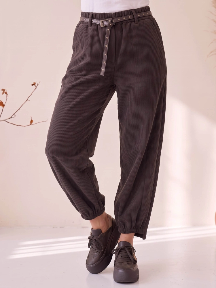 spodnie-sztruksowe-hope-ciemna-czekolada-baggy-balloon-oversize-guma-w-pasie-butik-szykownia-5